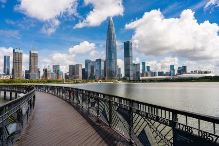 镜头下的深圳湾桥 从一张图片看城市品牌与网站推广的力量